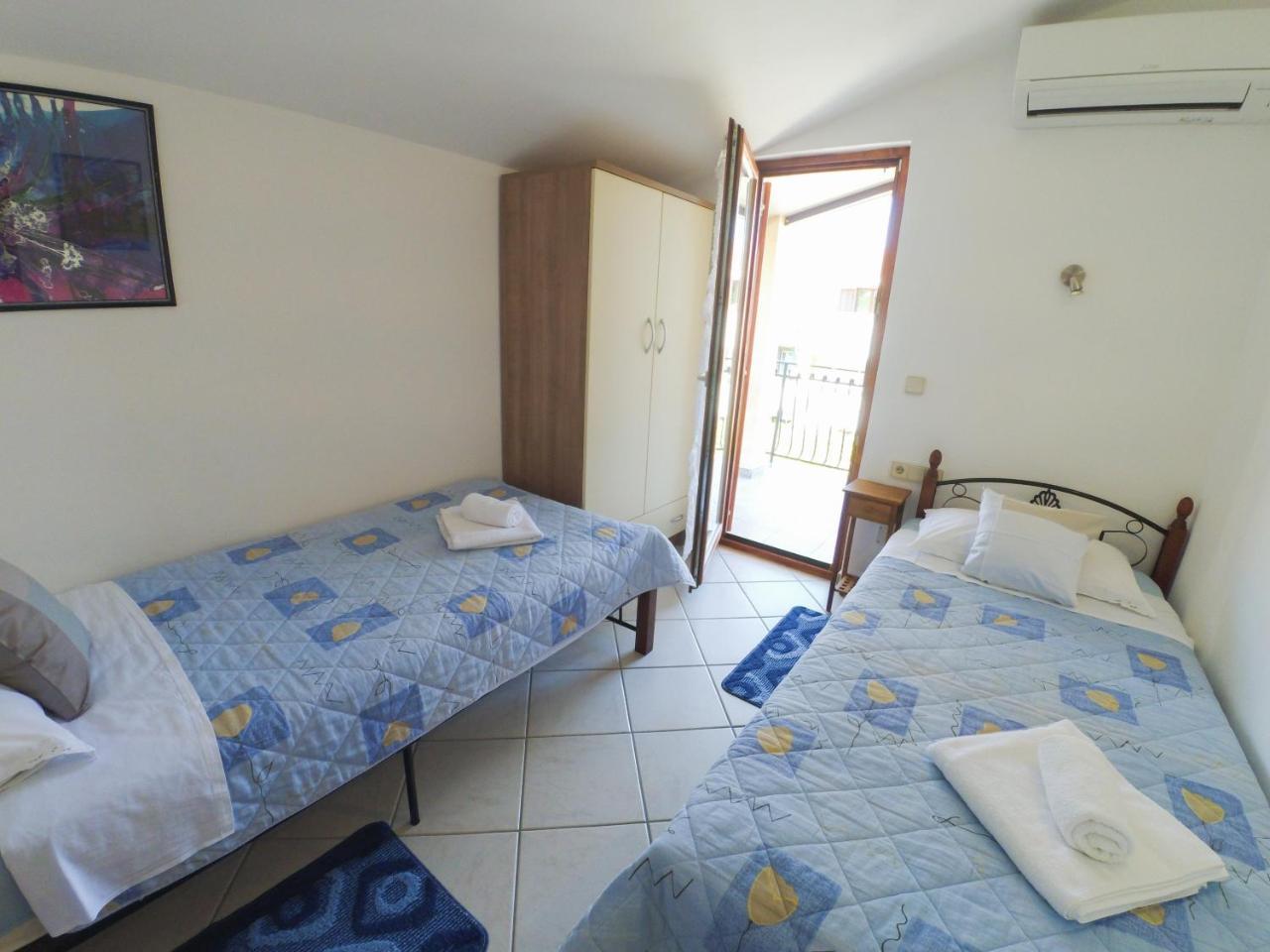 Apartment Exclusive Annex Ровин Екстериор снимка